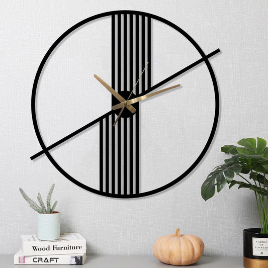 Linear Luxury Metal Wall Clock